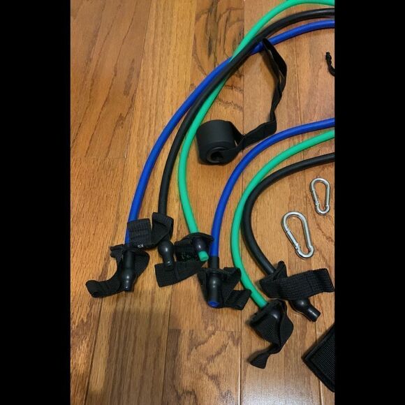 Resistance bands set including bag for storing or travel - Picture 2 of 6